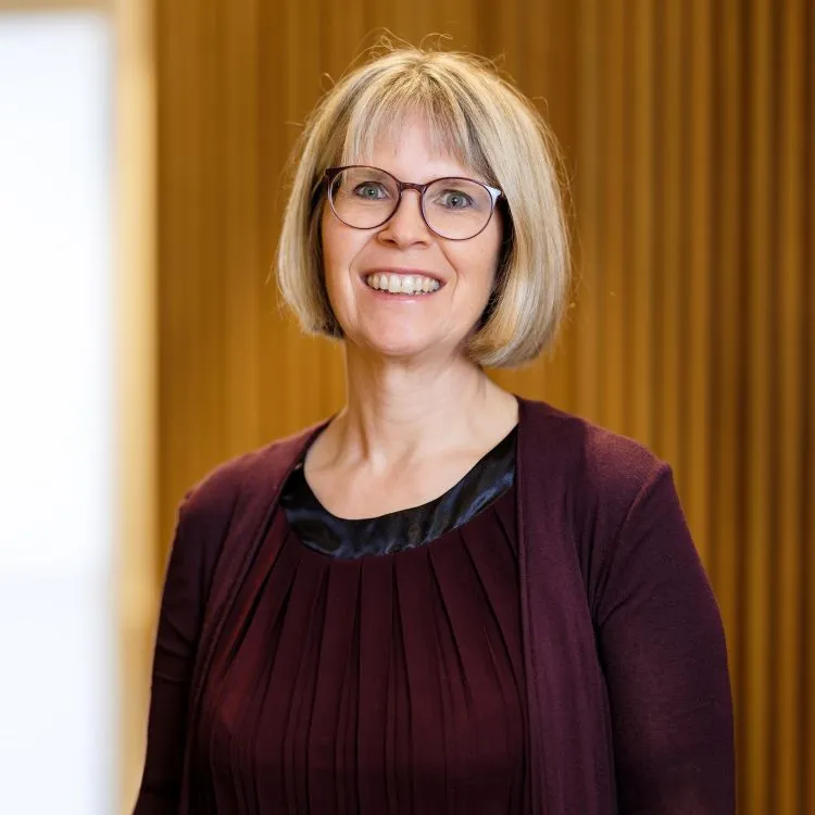 Mag. Doris Brummaier